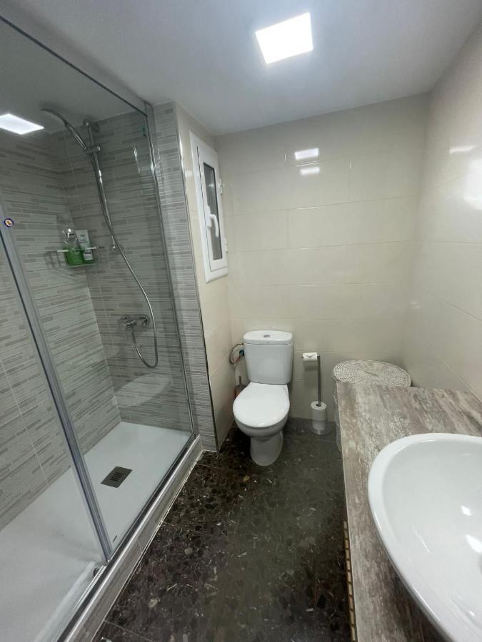 Family-Friendly Home In Central Barcelona 4Bdr Екстериор снимка